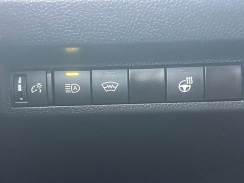 Used 2023 Toyota RAV4 XLE w/ Convenience Package image 31