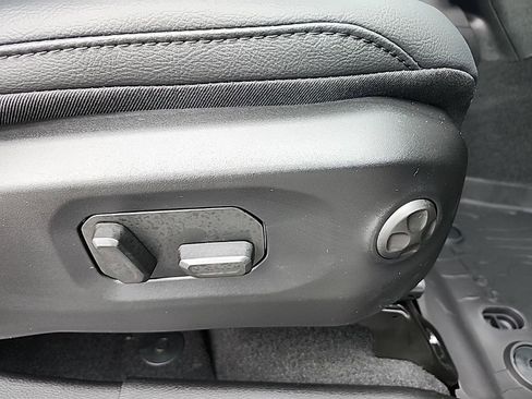 New 2025 Jeep Wrangler Sahara image 15