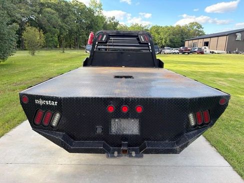Used 2019 Ford F550 4x4 Regular Cab Super Duty image 5