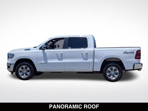 Used 2023 RAM 1500 Laramie AWD/4WD image 5