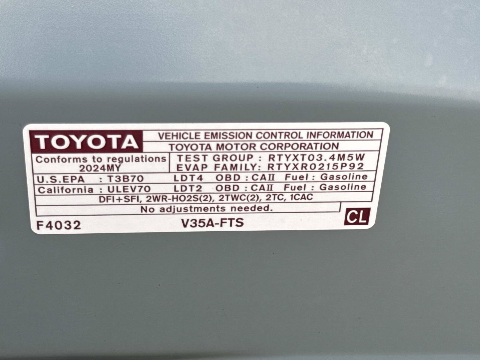 Used 2024 Toyota Tundra SR5 w/ SR5 Convenience Package AWD/4WD image 15