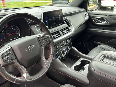 Used 2021 Chevrolet Tahoe RST w/ Luxury Package AWD/4WD image 13