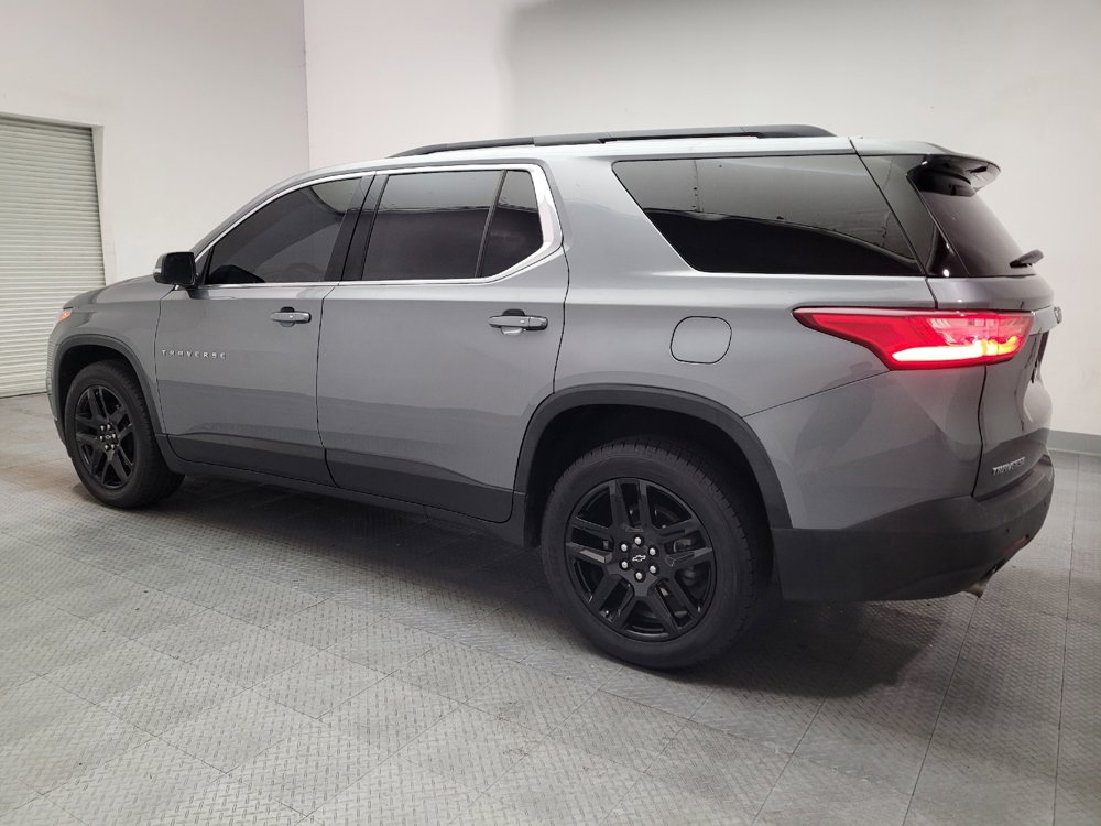 Used 2021 Chevrolet Traverse LT FWD image 3