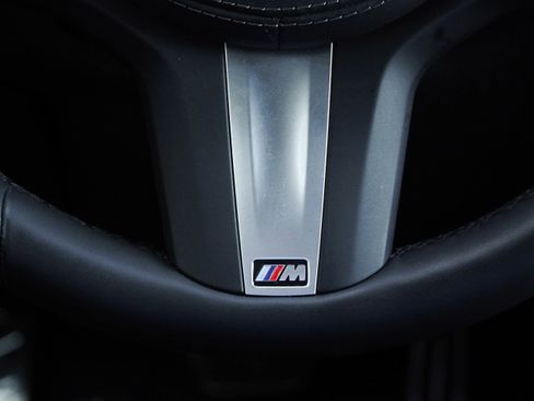 Certified 2025 BMW X5 xDrive40i w/ M Sport Package image 24