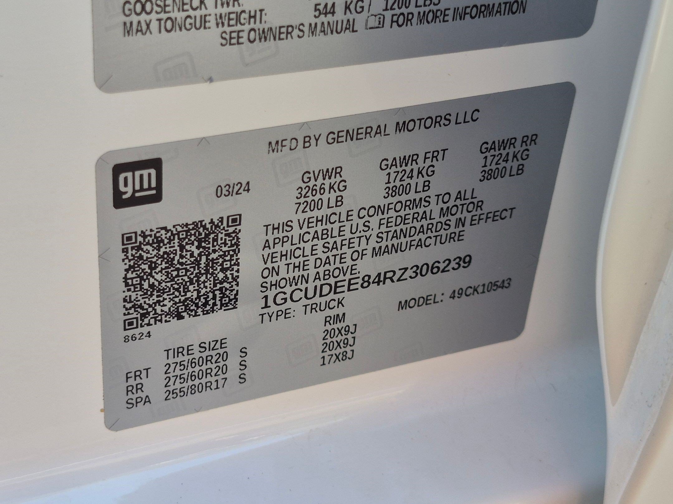Used 2024 Chevrolet Silverado 1500 RST w/ Convenience Package II AWD/4WD image 36