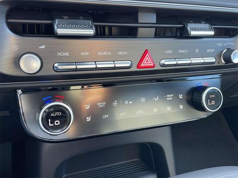 New 2026 Hyundai Palisade Calligraphy image 17