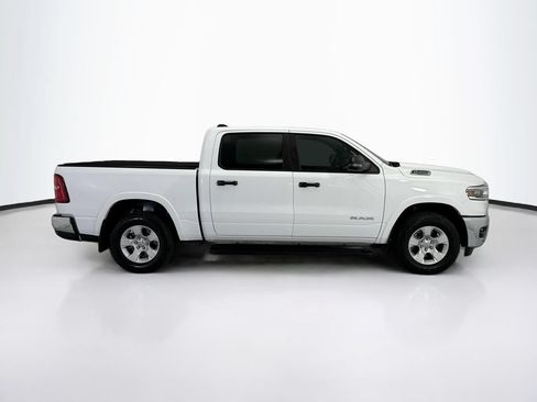 Used 2025 RAM 1500 Big Horn AWD/4WD image 4