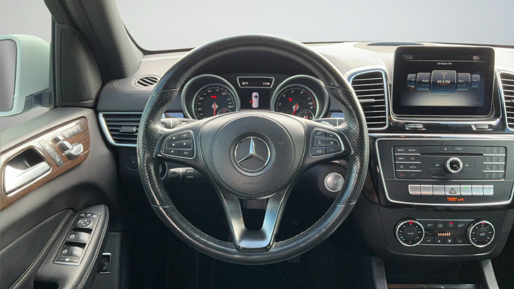Used 2017 Mercedes-Benz GLS 450 4MATIC image 9