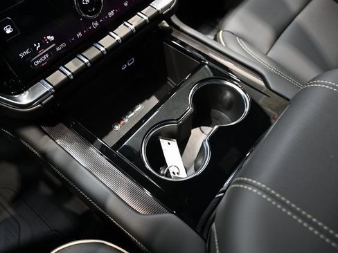 New 2026 GMC Yukon Elevation w/ LPO, Floor Liner Package image 19