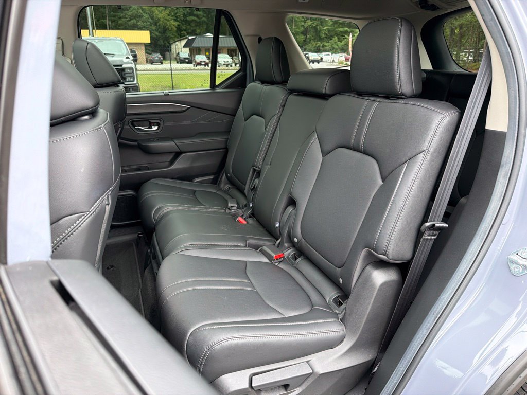 Certified 2026 Honda Pilot Touring image 22