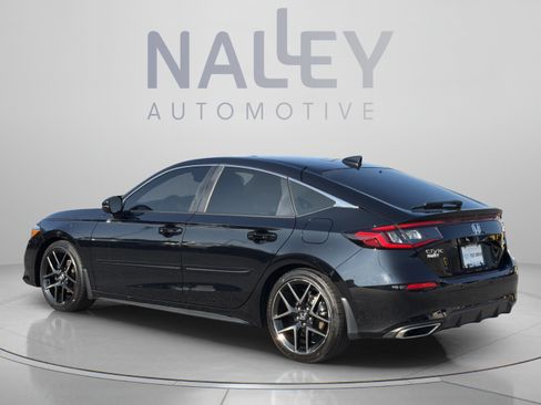 Used 2024 Honda Civic Sport Touring image 3