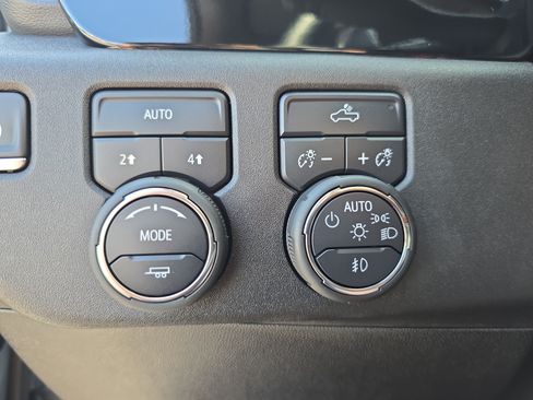 Used 2025 Chevrolet Silverado 1500 RST w/ Rally Edition AWD/4WD image 26