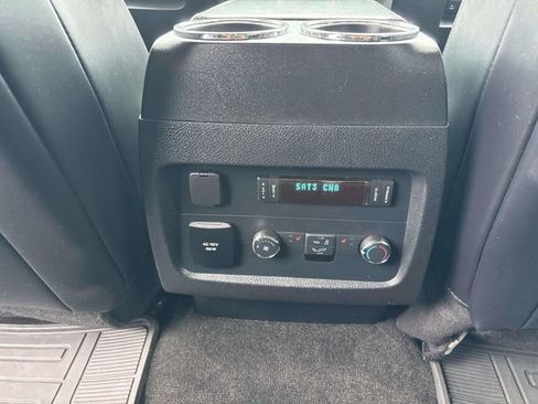 Used 2017 Ford Expedition EL Platinum image 15