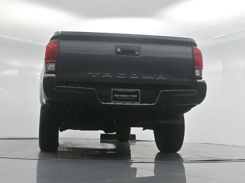 Used 2023 Toyota Tacoma SR image 43