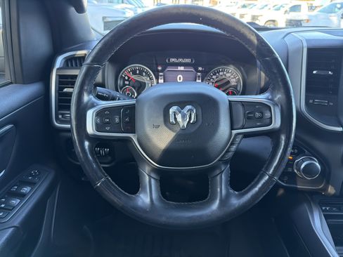 Used 2019 RAM 1500 Big Horn image 18