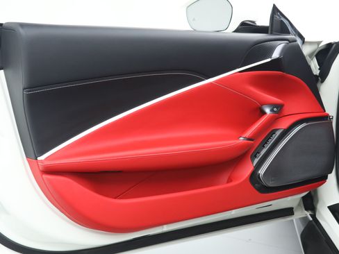Certified 2021 Ferrari Roma RWD image 26