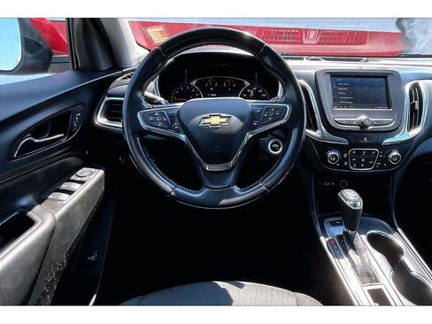 Used 2021 Chevrolet Equinox LT AWD/4WD image 6