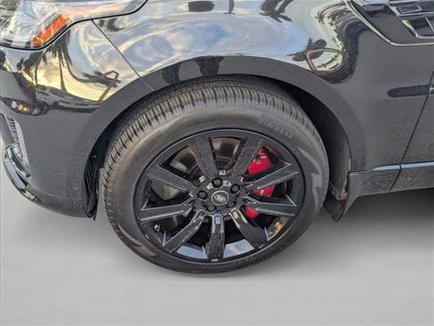 Used 2020 Land Rover Range Rover Sport HST image 25