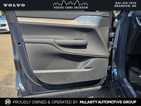 New 2025 Volvo EX90 Ultra image 15