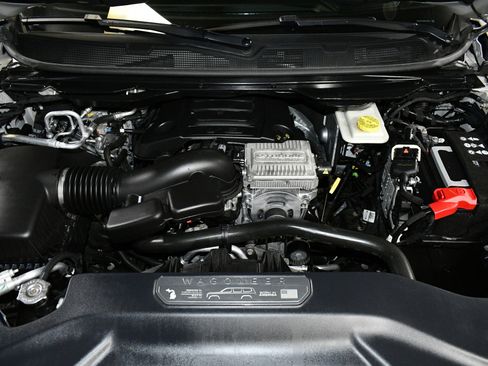 Used 2022 Jeep Wagoneer Series III w/ Premium Group I image 93