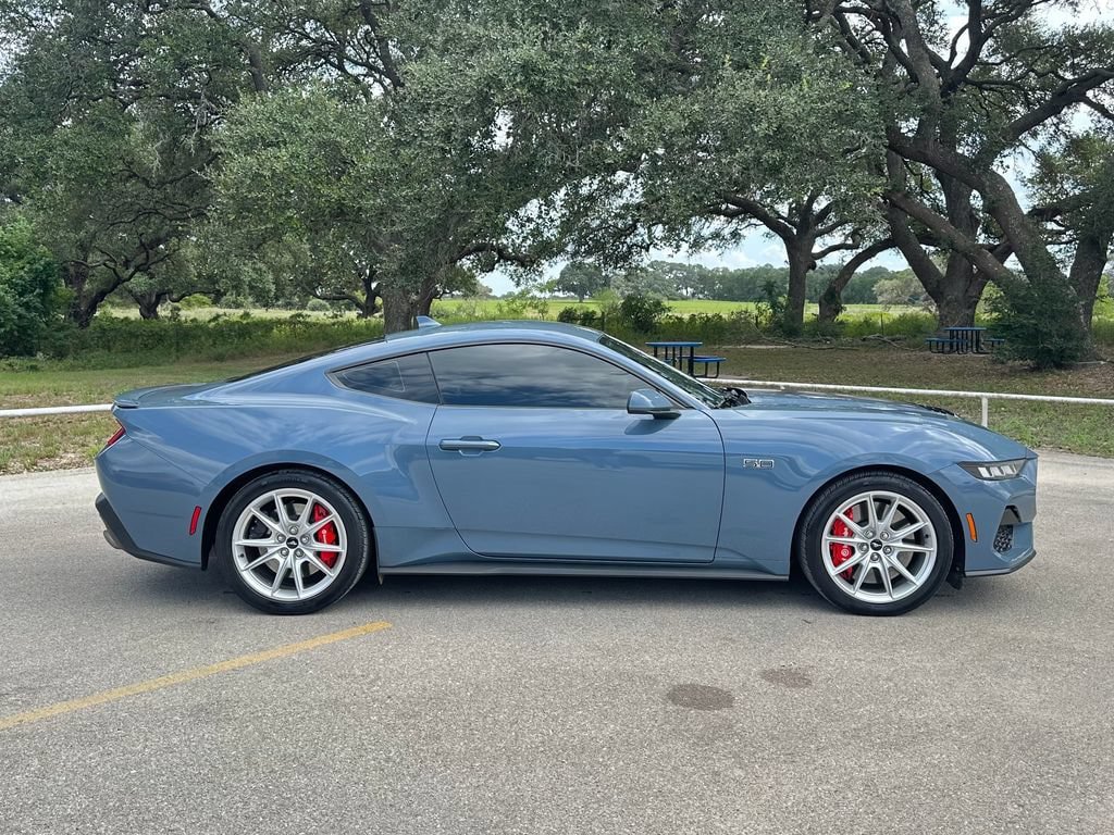 Used 2024 Ford Mustang GT Premium RWD image 4