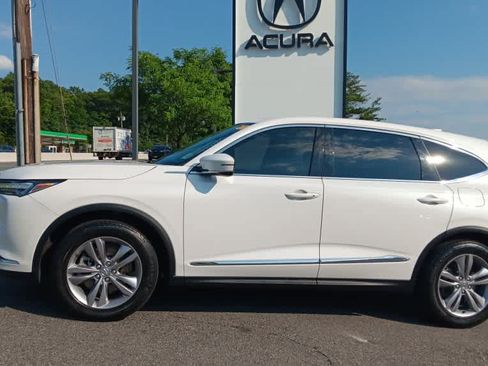 Used 2024 Acura MDX SH-AWD image 2
