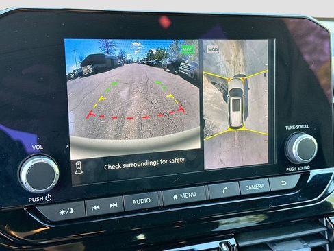 Used 2023 Nissan Pathfinder Rock Creek image 13