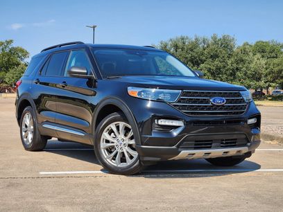Used 2024 Ford Explorer XLT w/ Equipment Group 202A