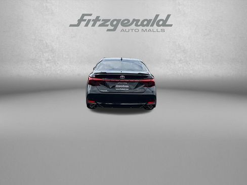 Used 2019 Toyota Avalon Touring w/ Advanced Safety Package FWD image 6