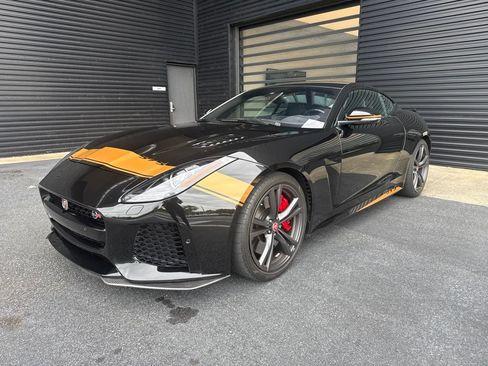 Used 2017 Jaguar F-TYPE SVR AWD/4WD image 1