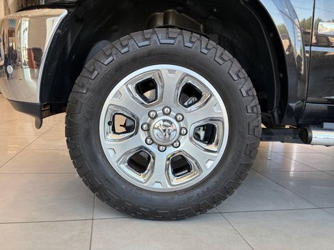 Used 2018 RAM 2500 Laramie AWD/4WD image 11