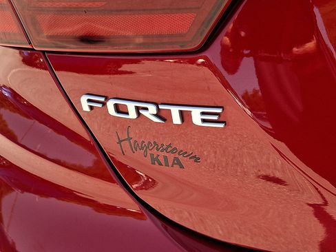 Certified 2023 Kia Forte GT w/ GT2 Package FWD image 32