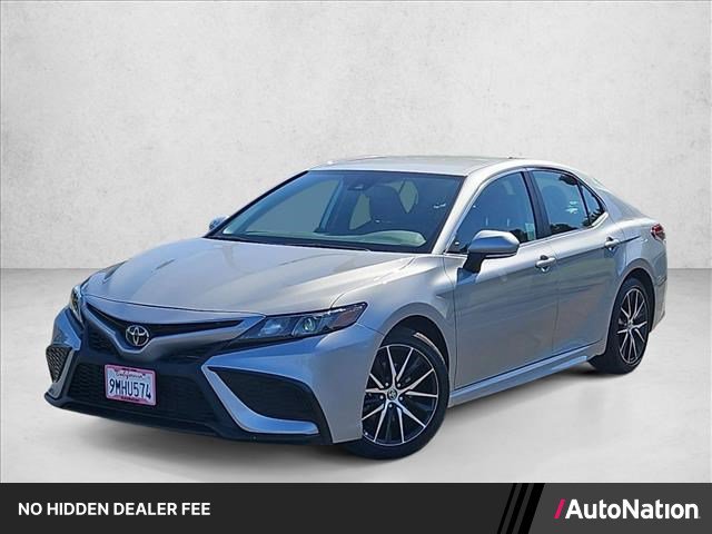 Certified 2024 Toyota Camry SE FWD image 1