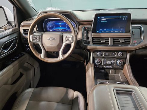 Used 2022 Chevrolet Tahoe Z71 AWD/4WD image 9