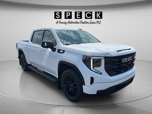 Used 2025 GMC Sierra 1500 Elevation w/ Elevation Premium Package AWD/4WD image 8