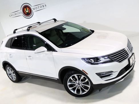 Used 2017 Lincoln MKC Select w/ Lincoln MKC Climate Package image 72