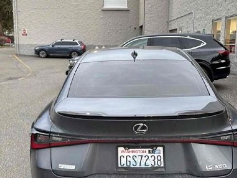 Used 2021 Lexus IS 350 F Sport image 5