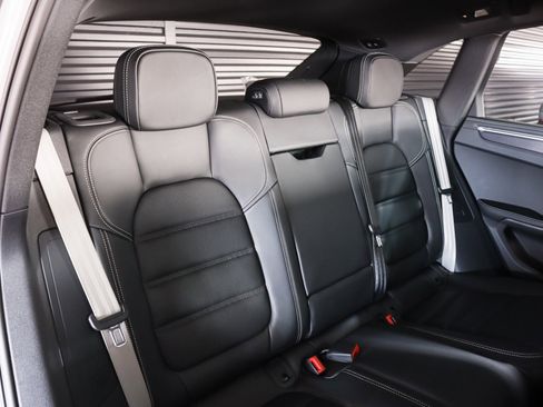 New 2026 Porsche Macan GTS AWD/4WD image 6