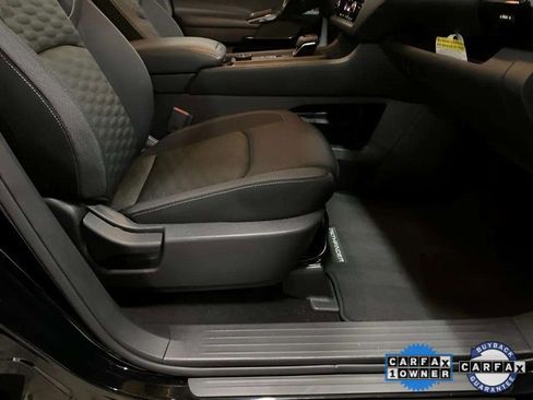 Used 2024 Nissan Pathfinder S image 82