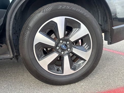 Used 2018 Subaru Forester 2.5i Premium AWD/4WD image 11