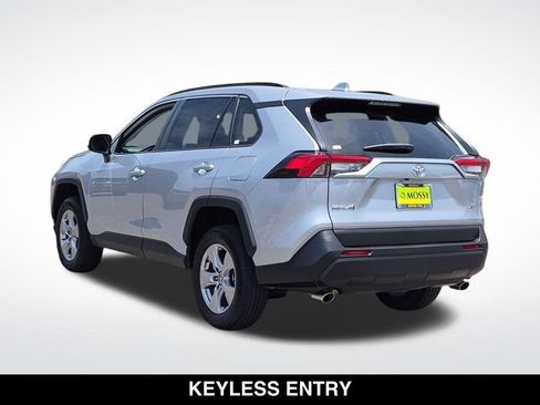 Used 2024 Toyota RAV4 XLE FWD image 7