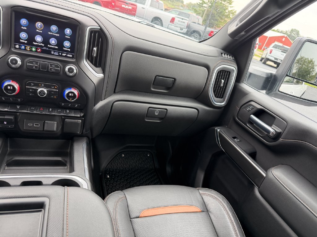Used 2022 GMC Sierra 2500 AT4 w/ Gooseneck/5TH Wheel Package AWD/4WD image 28