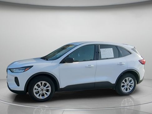Certified 2025 Ford Escape Active FWD image 15