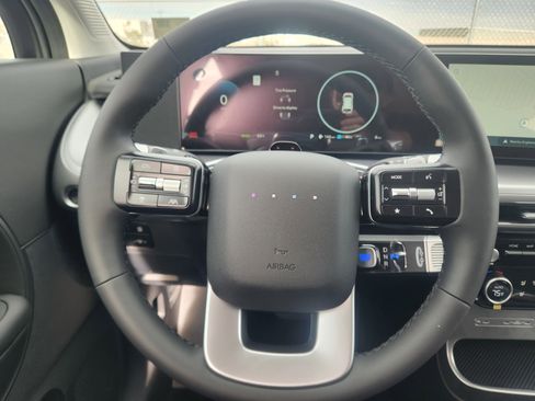 New 2026 Hyundai Ioniq 9 SEL image 9