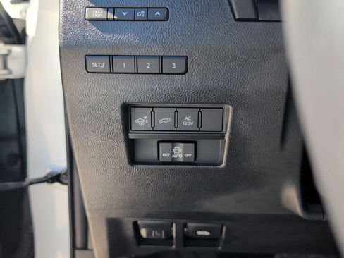 Certified 2024 Lexus GX 550 w/ Cold Area Package image 29