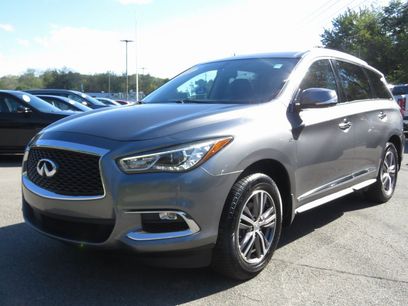 Used 2018 INFINITI QX60 FWD w/ Premium Package