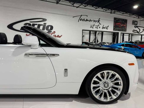 Used 2019 Rolls-Royce Dawn image 53