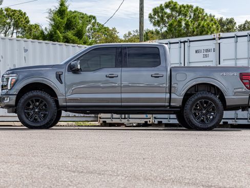 Used 2025 Ford F150 Platinum w/ Equipment Group 702A High AWD/4WD image 7