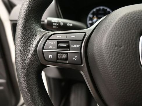 Used 2024 Honda CR-V EX image 6