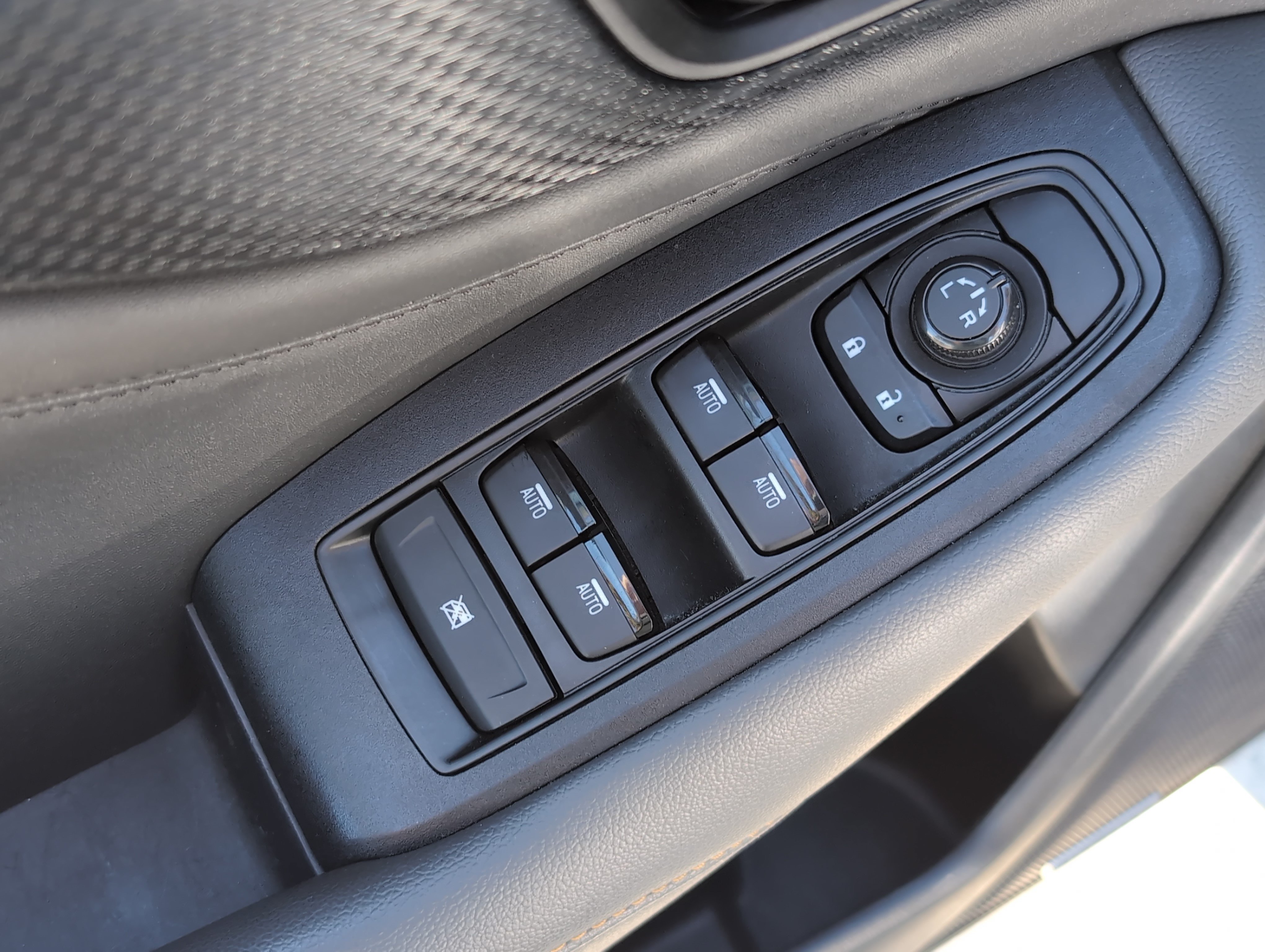 Used 2024 Subaru Outback Wilderness AWD/4WD image 15
